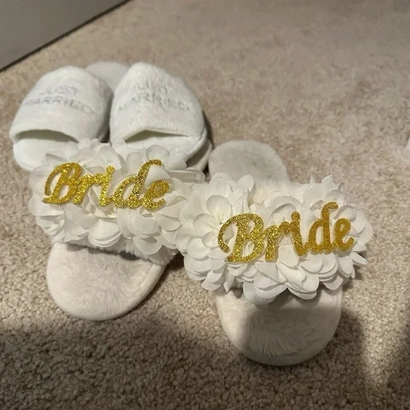 2 pair of Bridal slippers - Picture 3 of 6
